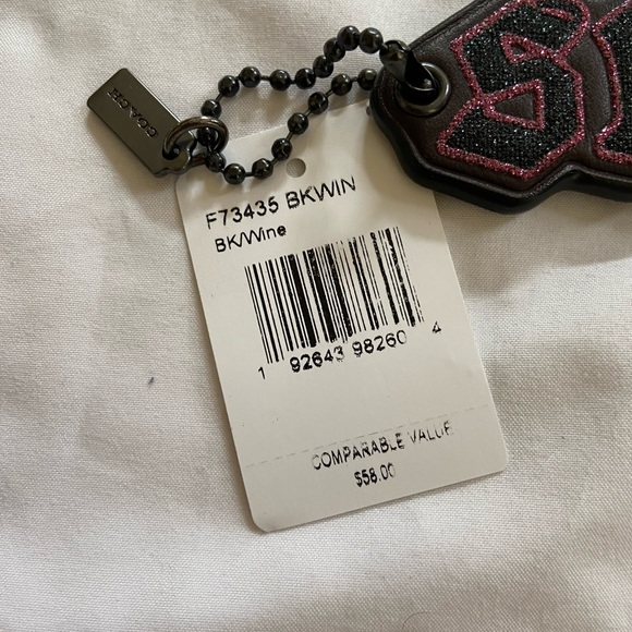 Coach Disney Seven Dwarfs Sneezy Keychain - Picture 10 of 11